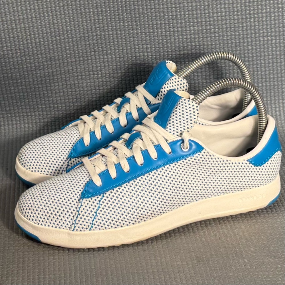 Cole Haan Women’s GrandPro Tennis Classic Sneakers‎ White/Blue Size 6.5